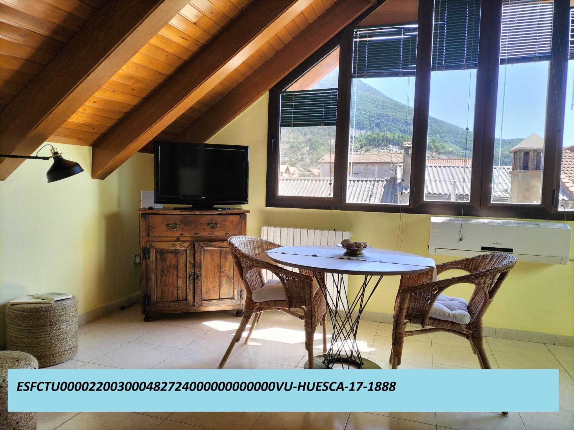 La Lucana Ordesa Ainsa Apartamento *